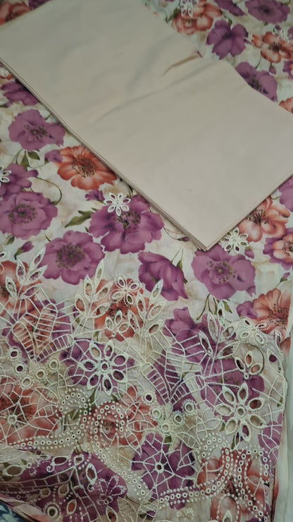 Lawn 3pc cream chikenkari suit