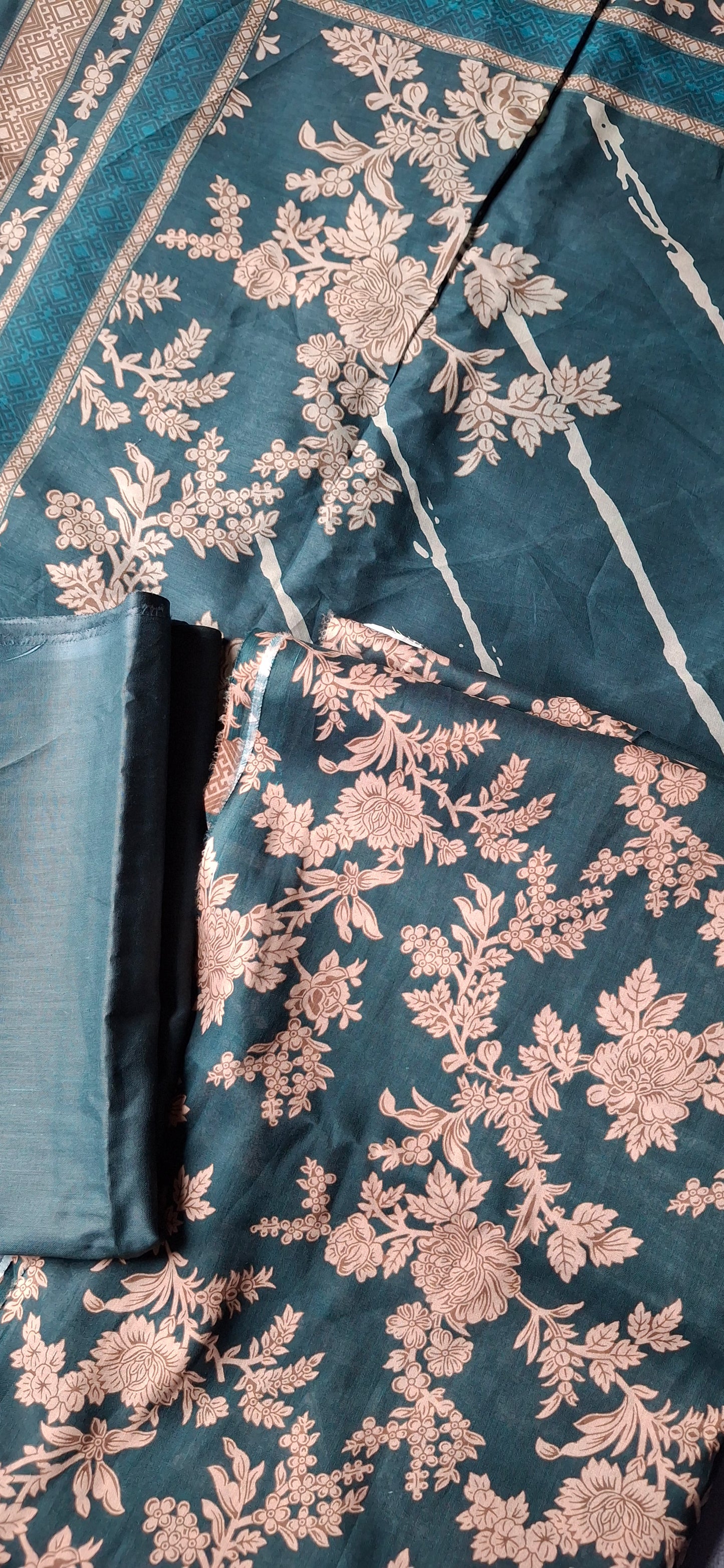 3Pc Lawn bottle green suit